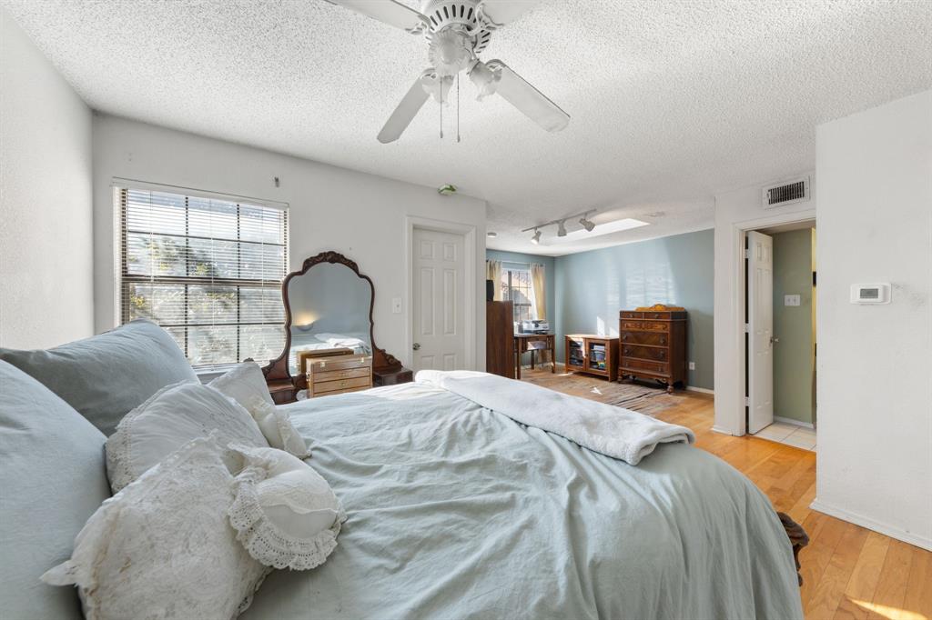 University Crossroad 01 & 02 - Residential