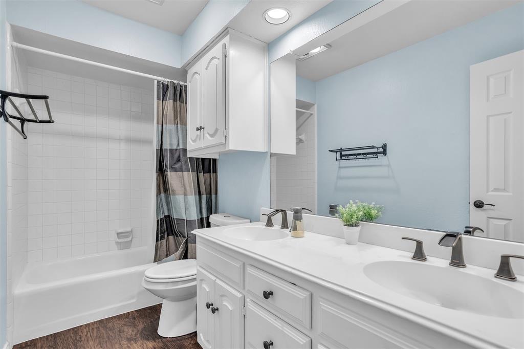 Lake Park North 03 - Residential