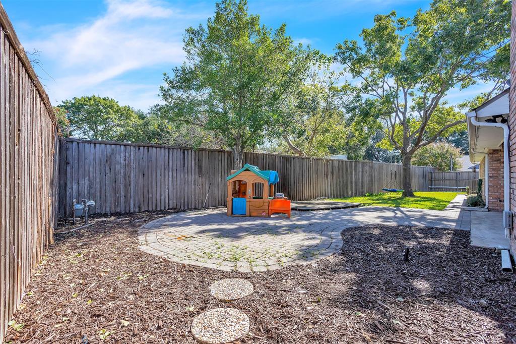 Lake Park North 03 - Residential