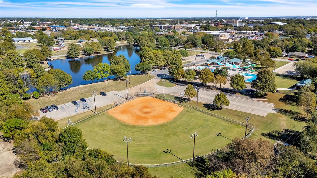 Lake Park North 03 - Residential