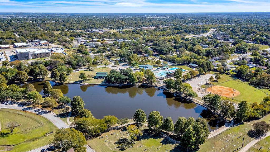 Lake Park North 03 - Residential