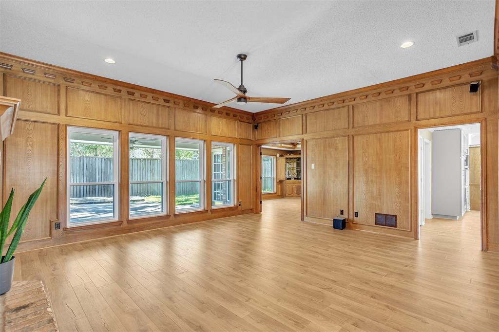 Lake Park North 03 - Residential