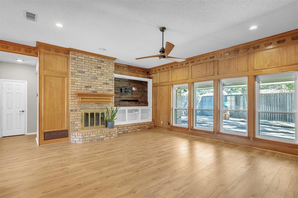 Lake Park North 03 - Residential