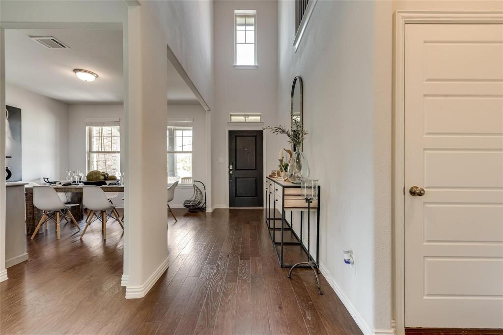 Hillside on the lake II - Residential Lease