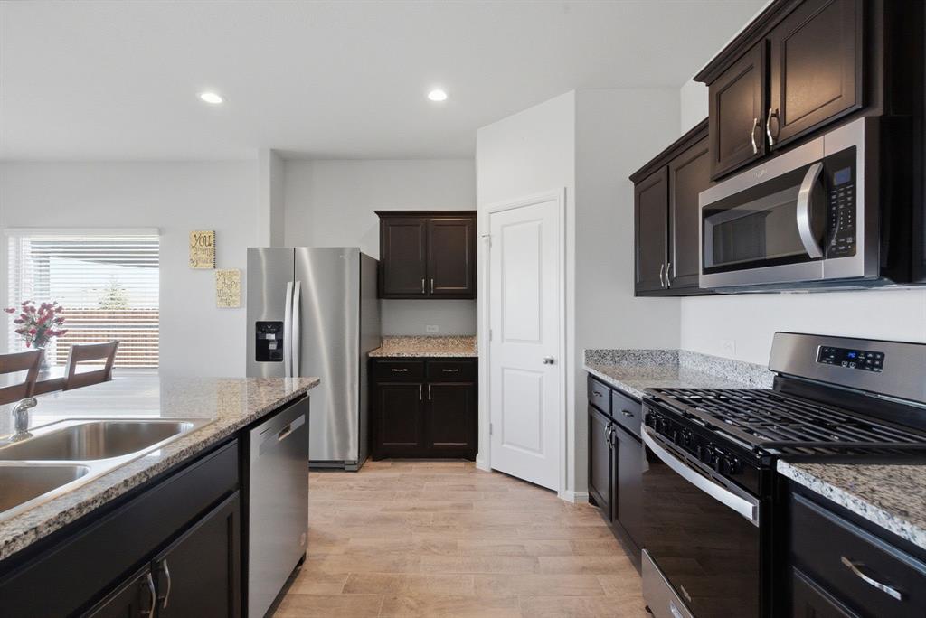 Chapel Crk - Residential