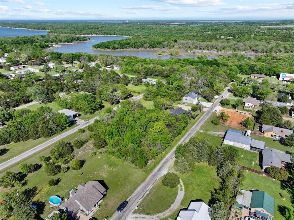 SIMMONS SHORES - Land