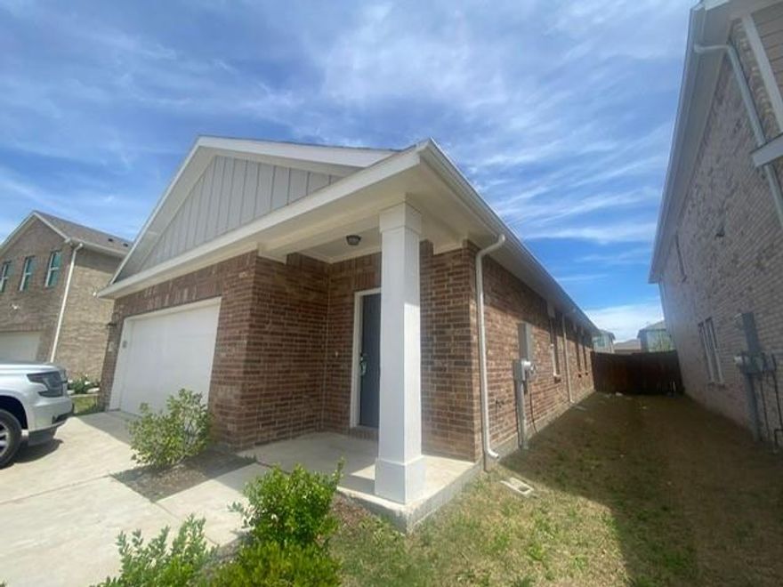 Move in Credit of $500 applied to first month rent. Like new 3 bed 2 bath home ready to move in Monticello park in Princeton TX. Corner lot has huge backyard for all the summer fun. Bedrooms are good size with nice size closets. First floor has WPC flooring for easy maintenance and upkeep.  Close to Hwy 380 and all the shopping.
