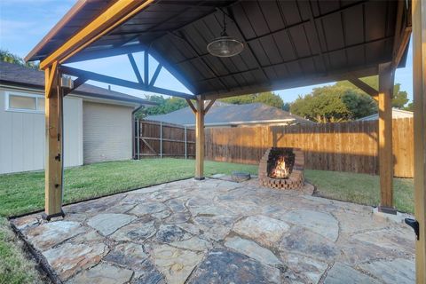 A home in DeSoto