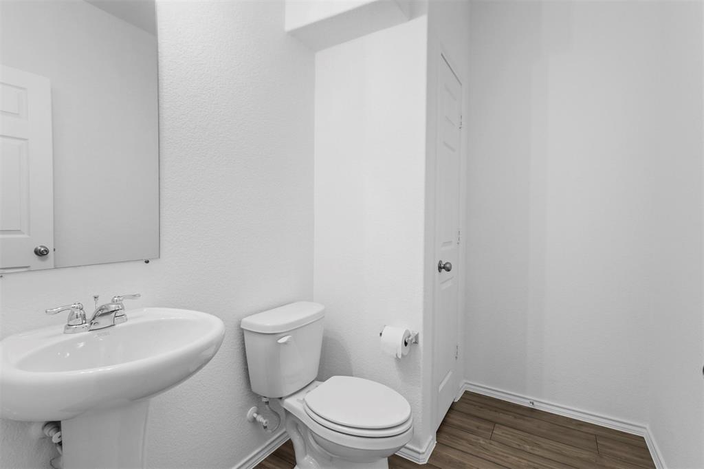 Whitewing Trails Ph 2b - Residential Lease