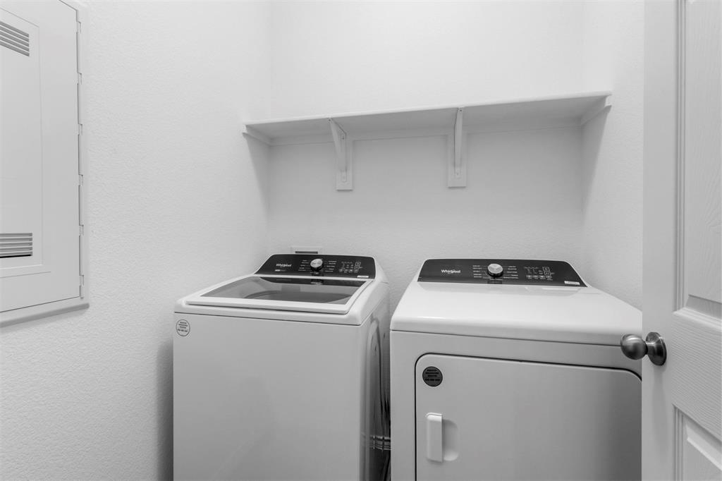 Whitewing Trails Ph 2b - Residential Lease