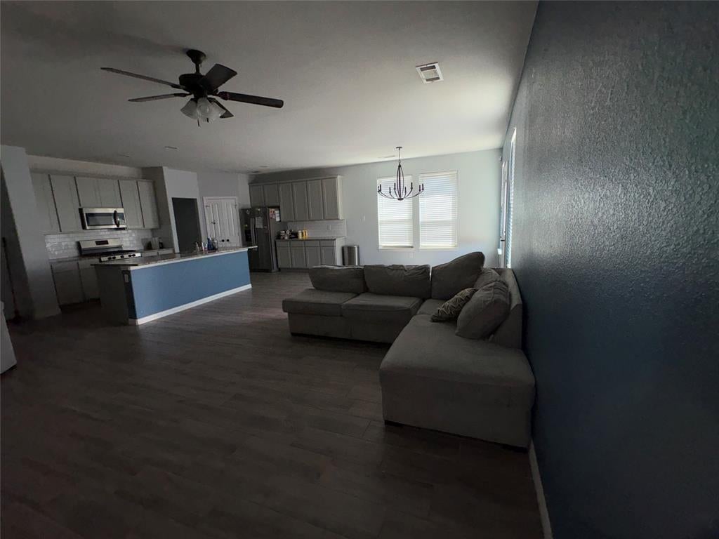 208 Flower Ridge Drive