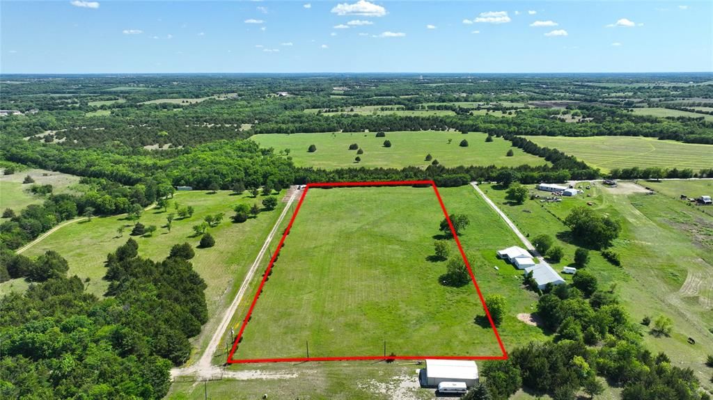 Photo of TBD County Road 4535, Trenton, TX 75490 (MLS # 21278813)
