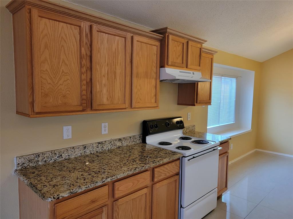 Summer Creek Ranch Add - Residential Lease