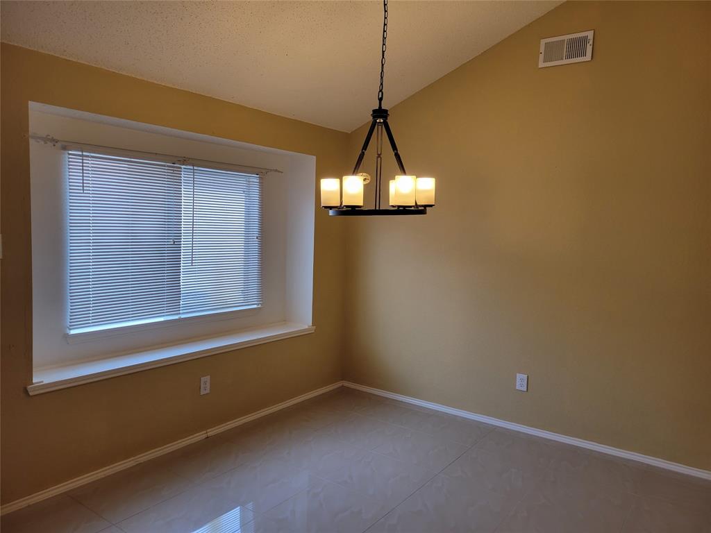 Summer Creek Ranch Add - Residential Lease