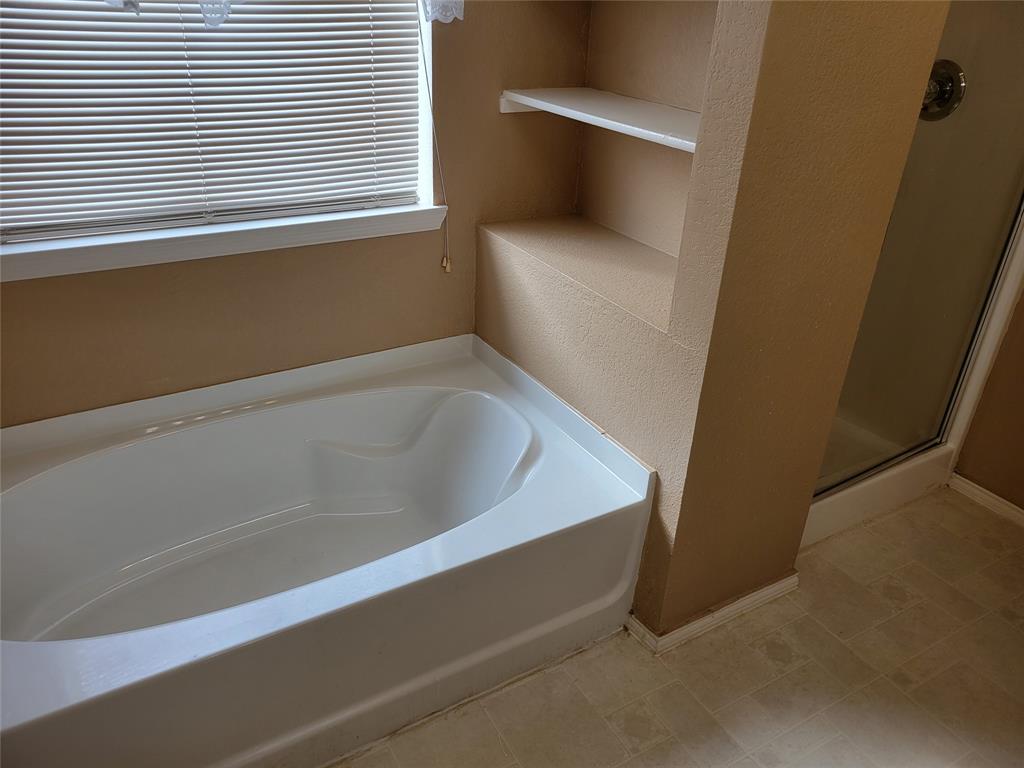 Summer Creek Ranch Add - Residential Lease