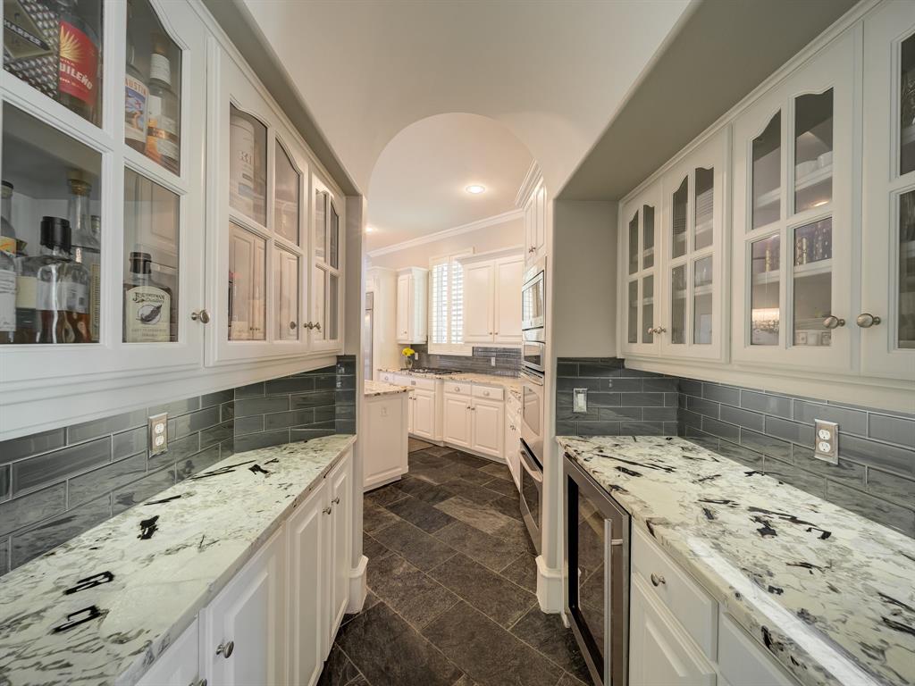 400 Alexandria Circle