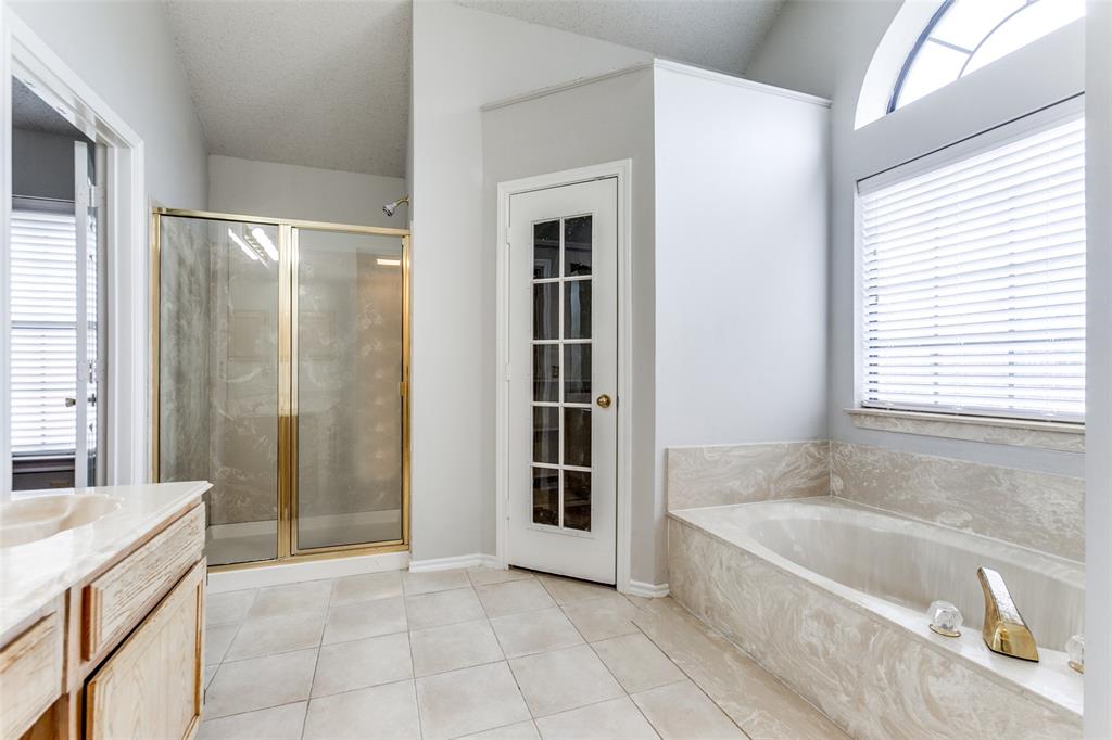 Castlewood 02 Rep - Residential