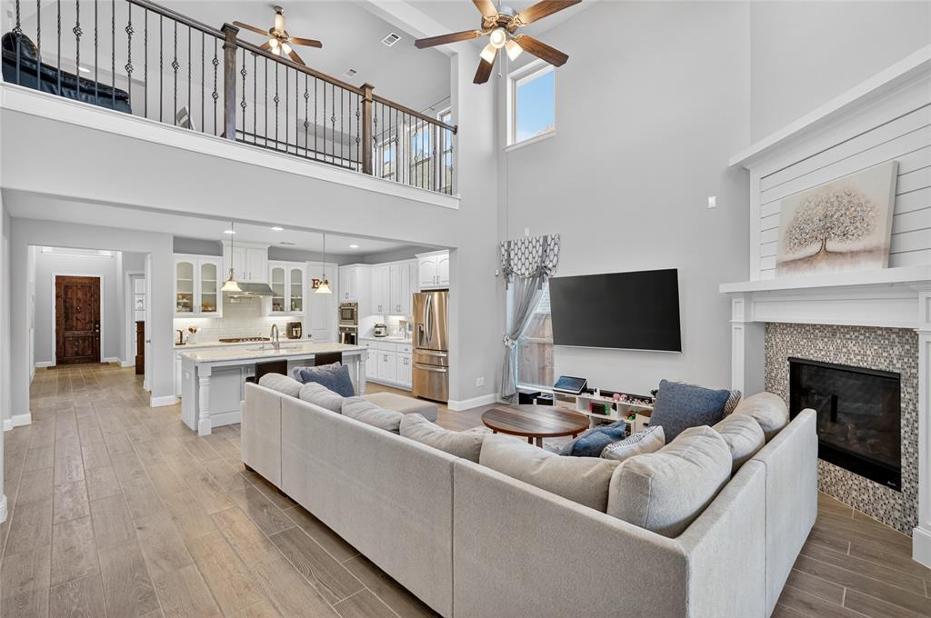 6808 Rowlett Drive