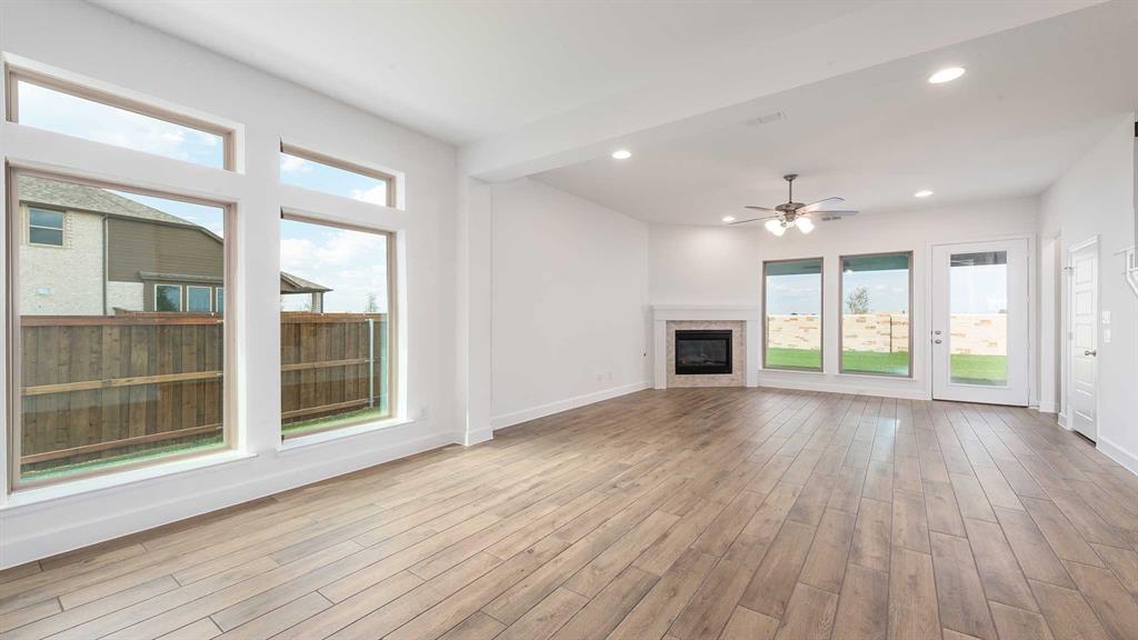 Trinity Falls - Residential