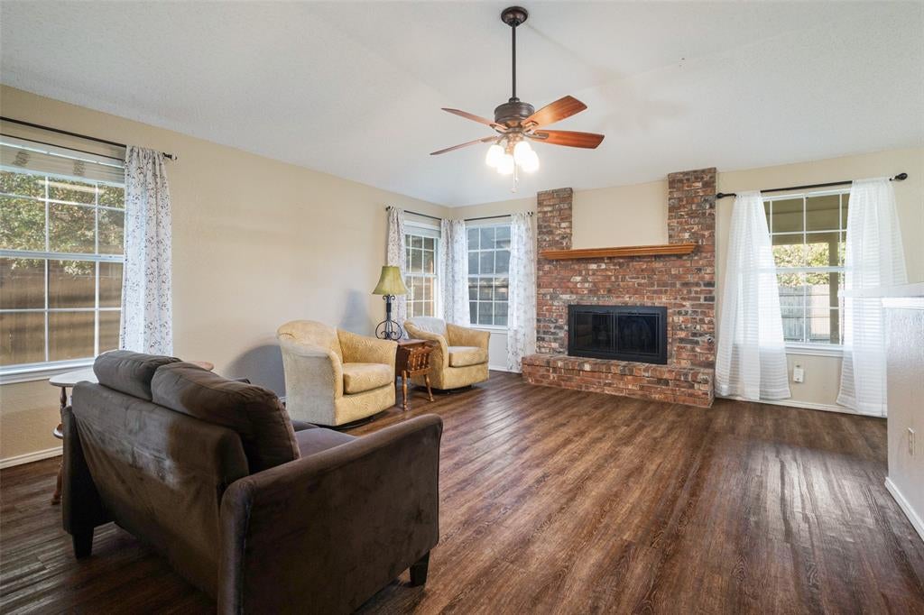2105 Westview Trail