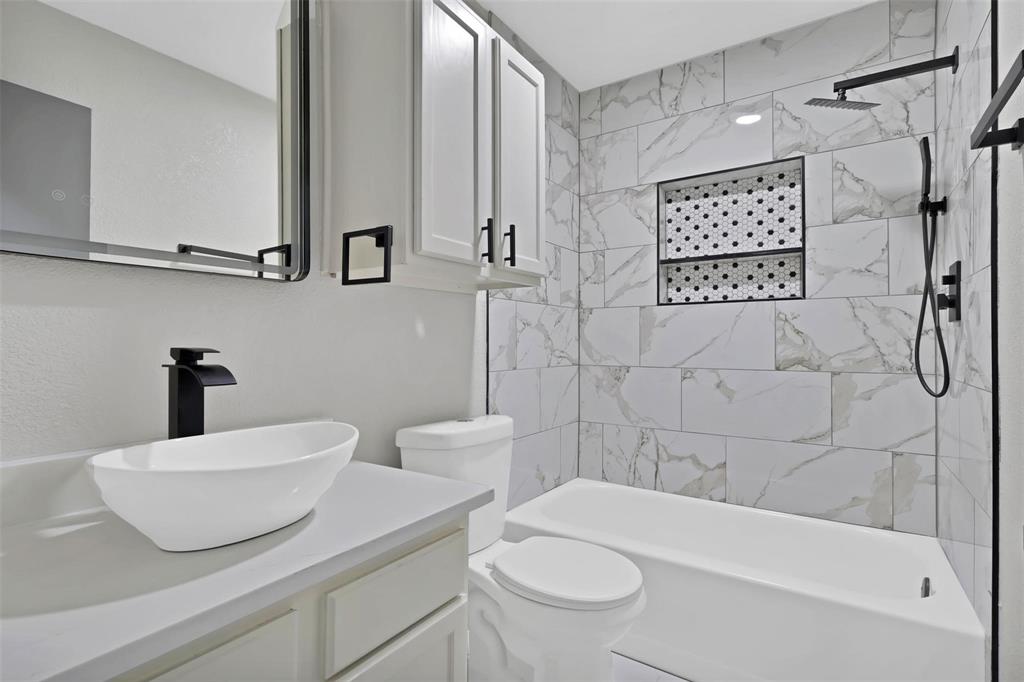 Oak Tree Colony Rev Rep - Residential