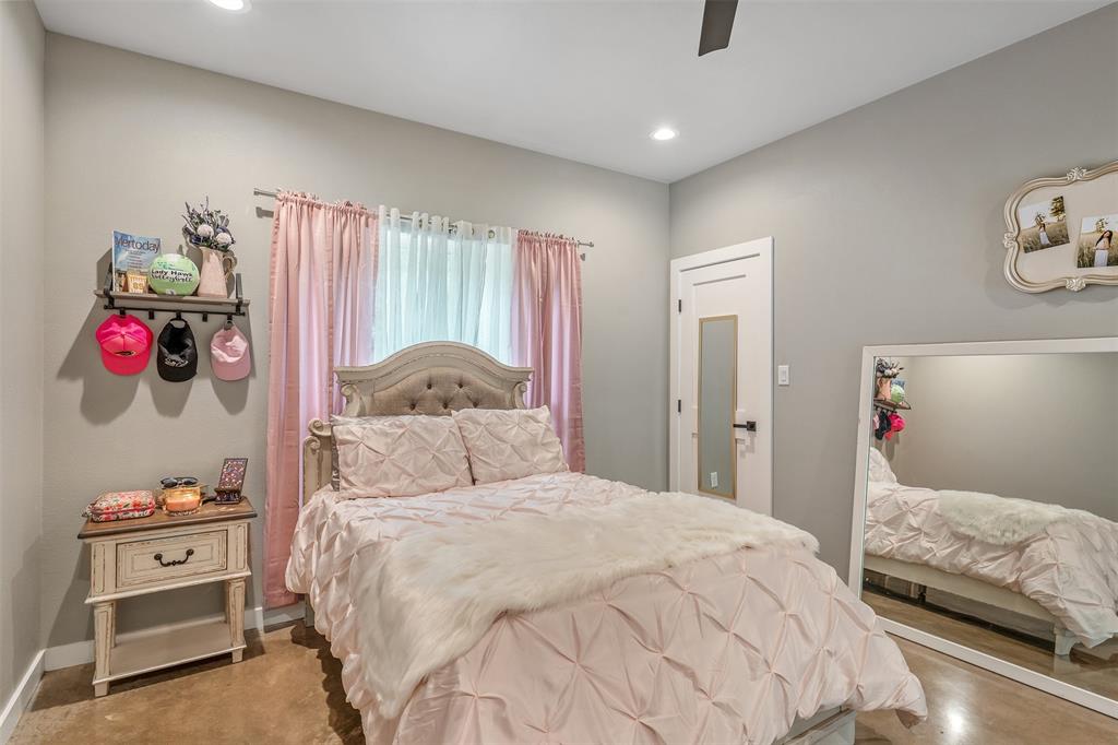 White Oak Creek Crossing - Residential