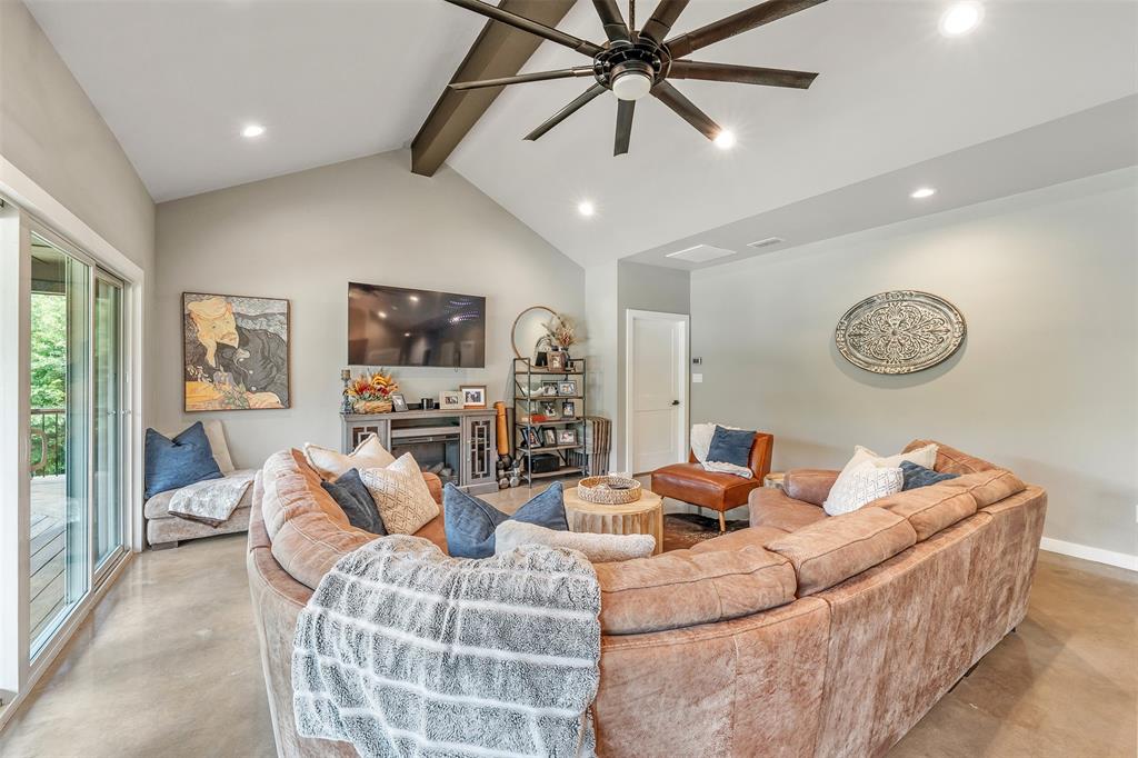 White Oak Creek Crossing - Residential