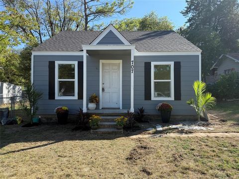 707 W Water Street Weatherford TX 76086