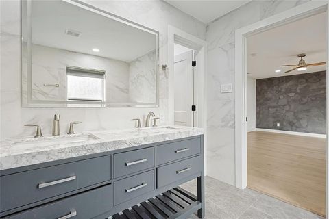 Tiny photo for 12417 Quincy Lane, Dallas, TX 75230 (MLS # 21128970)