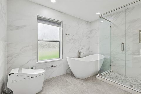 Tiny photo for 12417 Quincy Lane, Dallas, TX 75230 (MLS # 21128970)