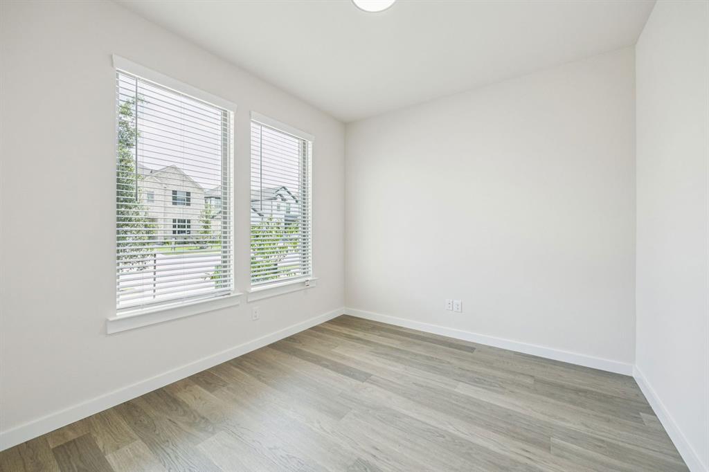 Terra Vella - Residential