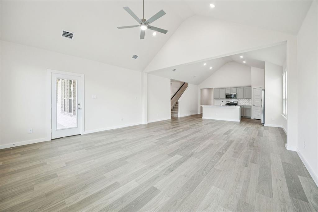 Terra Vella - Residential
