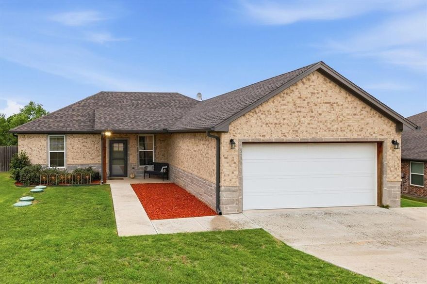 Tucked away in a peaceful setting, this beautifully maintained 3-bedroom, 2-bath home offers the perfect blend of comfort, privacy, and everyday luxury. From the moment you arrive, the extended driveway provides ample space for parking and a welcoming first impression. Step inside to discover a spotless interior where pride of ownership shines throughout. The home features stunning granite countertops in the kitchen and bathrooms, adding a touch of elegance and durability to your daily routine. Every space feels fresh, clean, and thoughtfully cared for. Out back is where this property truly stands out—a huge, covered patio creates the perfect setting for relaxing evenings, entertaining guests, or simply enjoying the quiet surroundings. With no neighbors behind you, the natural tree line offers exceptional privacy and a serene backdrop year-round. Practical upgrades like a brand-new septic system add peace of mind, while the overall condition of the home makes it truly move-in ready. The roof is only 2 years old and the floors throughout are brand new, never lived on! The home also has new paint throughout.
If you’re looking for a home that combines comfort, privacy, and quality in every detail, this one delivers.