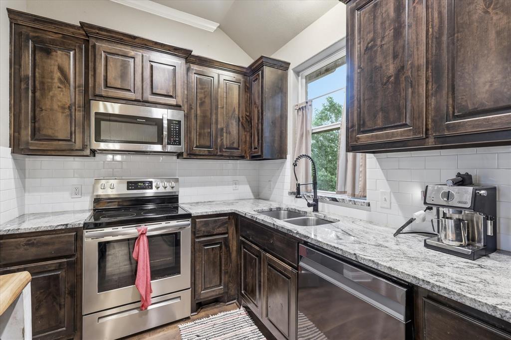 Canyon Creek - Residential