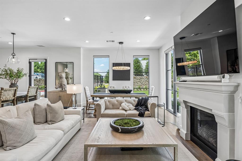 5270 Town & Country Boulevard 22
