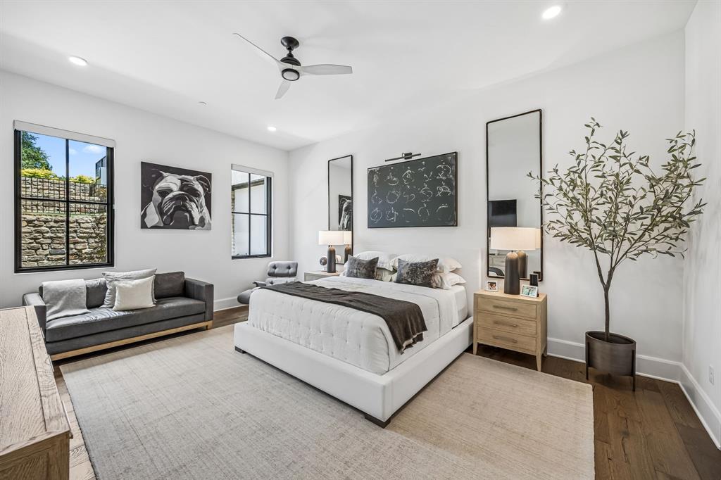 5270 Town & Country Boulevard 22