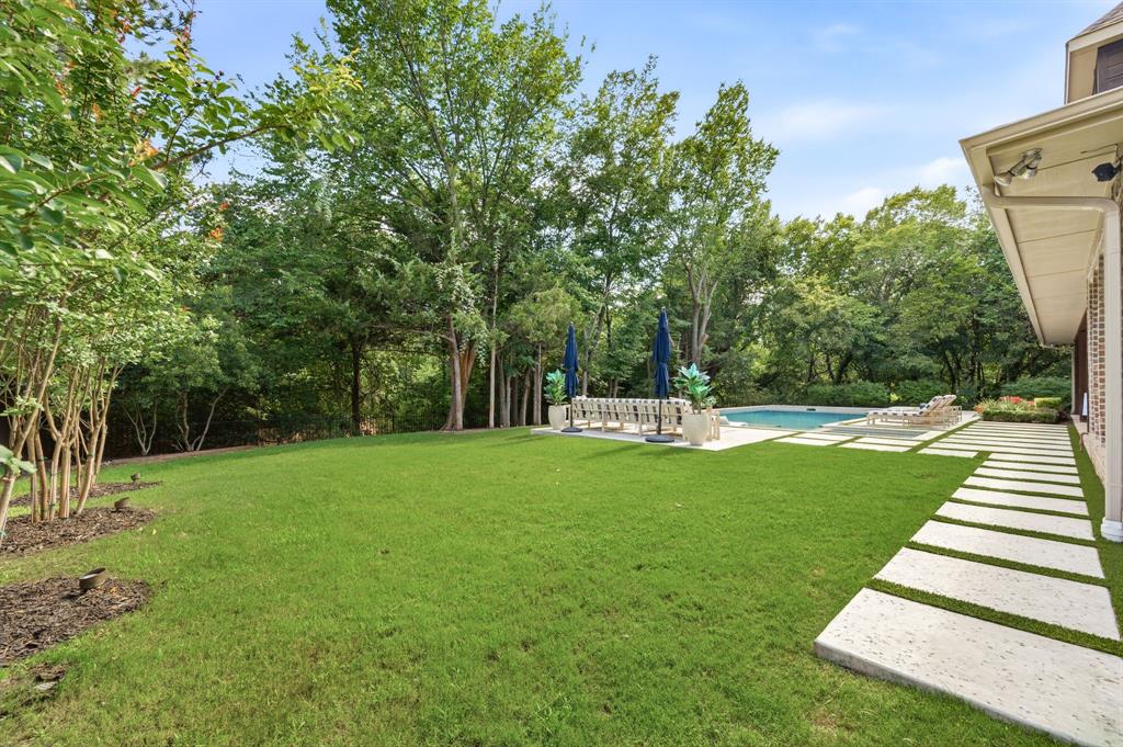 1150 Haven Circle