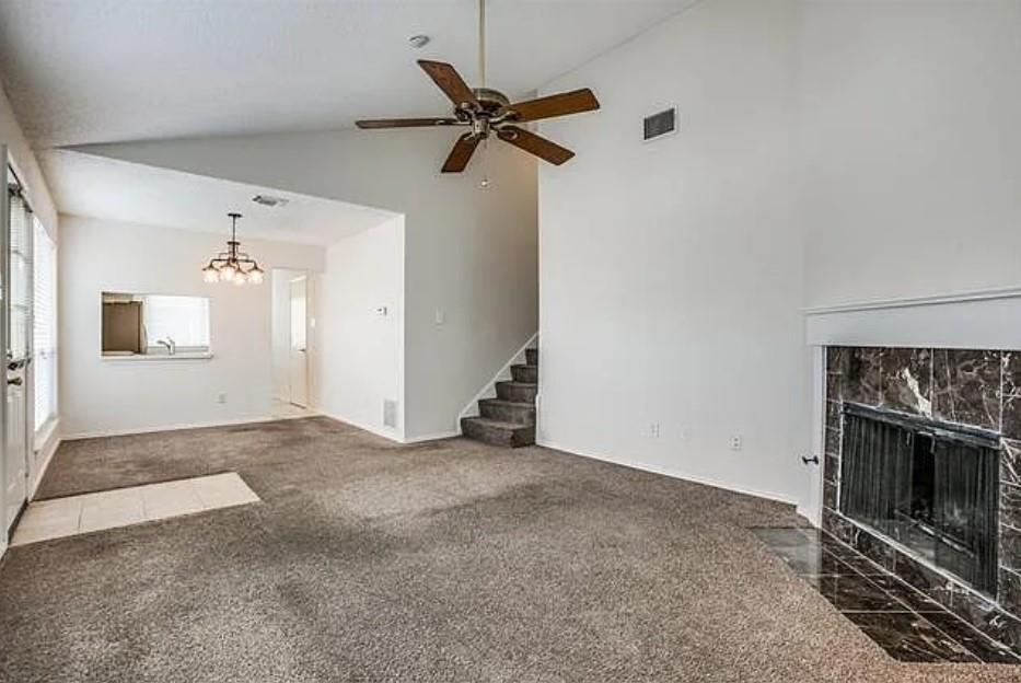 4929 Oak Bluff