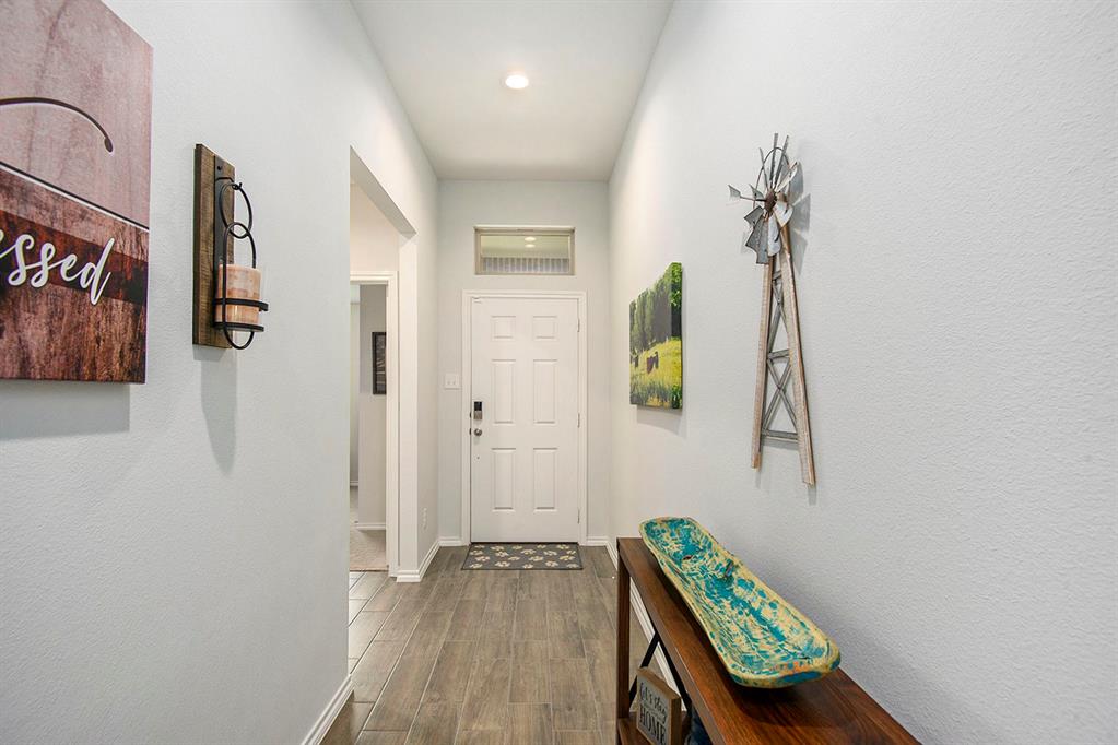 3404 Tahiti Lane