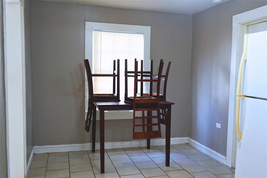 1121 Ashleman Street