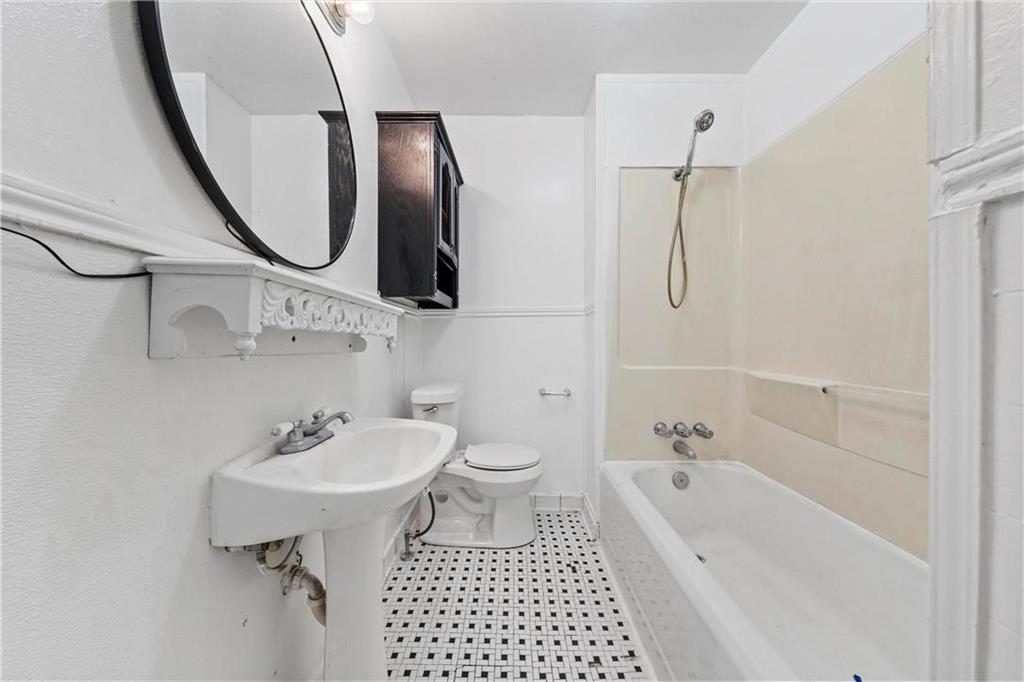 La Vega Park Ac - Residential