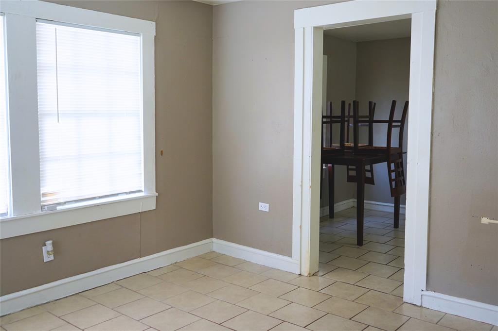 1121 Ashleman Street