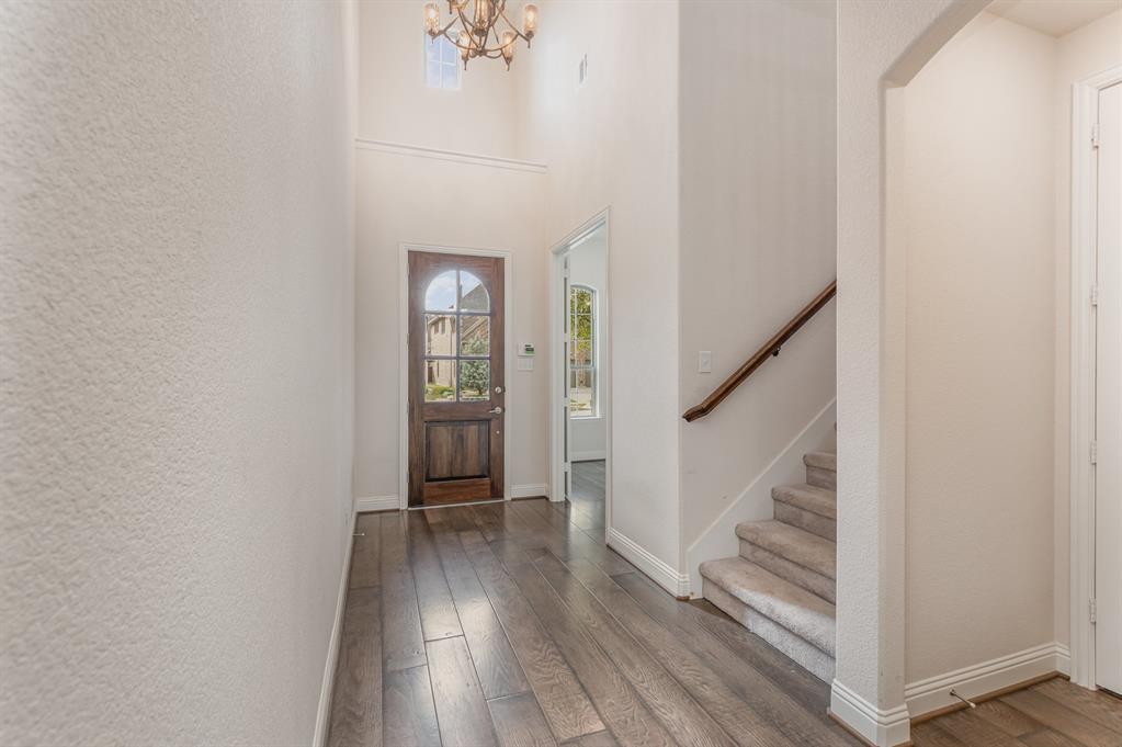 2112 Nassau Drive
