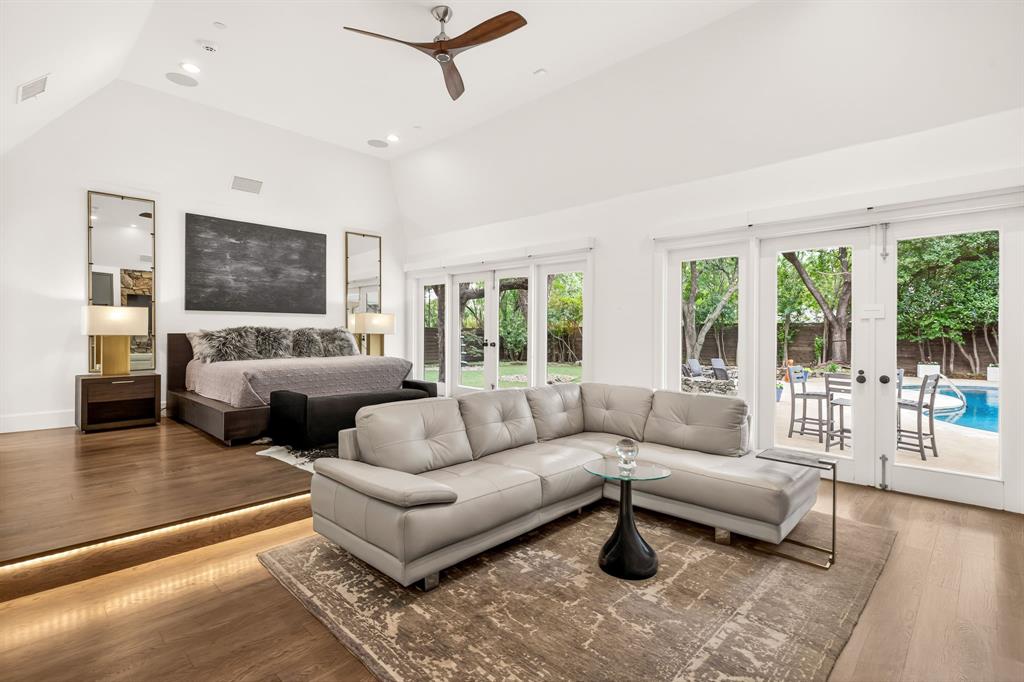 5205 Royal Lane