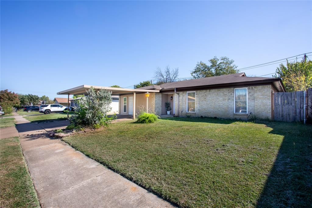 6924 Richardson Drive