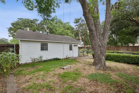 A home in Farmers Branch