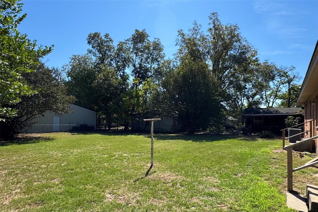 A1000381 - A0381 J Gibson - Residential