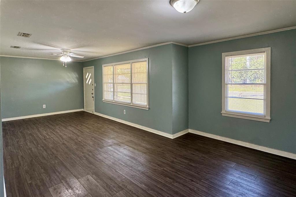 A1000381 - A0381 J Gibson - Residential