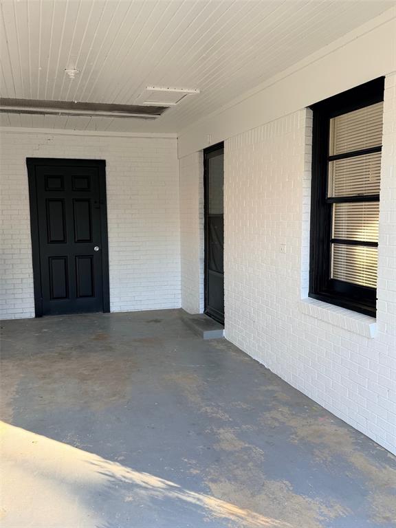 A1000381 - A0381 J Gibson - Residential