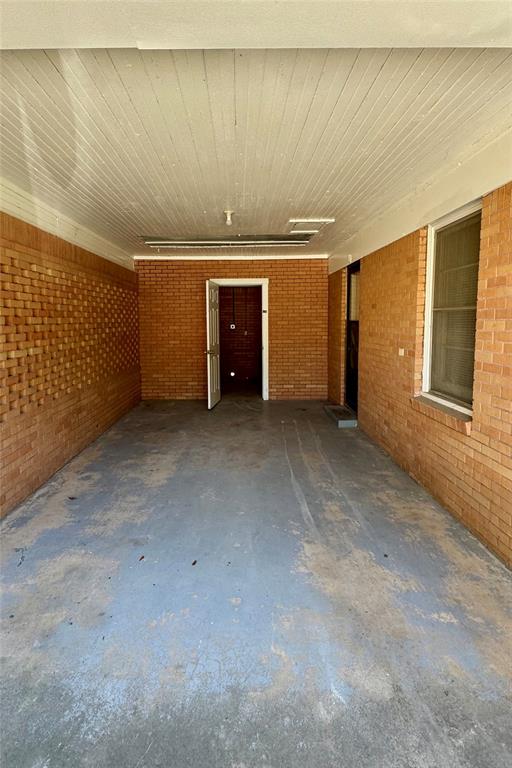 A1000381 - A0381 J Gibson - Residential